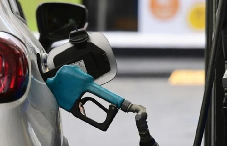 Cayó la demanda de combustibles por la recesión económica.