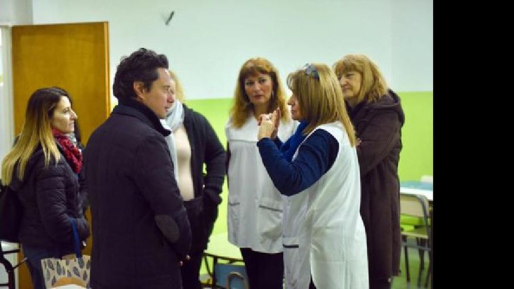 Un nuevo reclamo docente al ministro Sánchez Zinny en Avellaneda