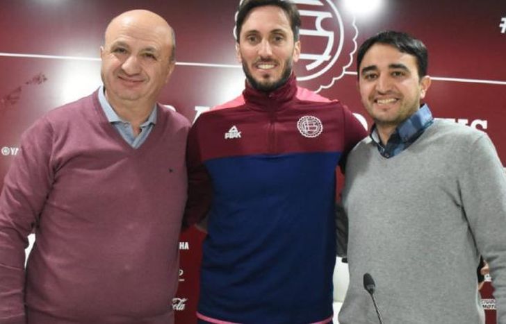Russo está muy contento con el plantel de Zubeldía.