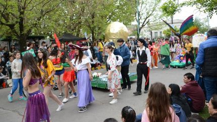 Los vecinos, presentes en la Semana de la Juventud.