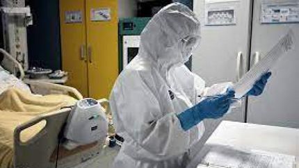 Se confirmaron 54 muertes por Covid en el país en 24 horas.