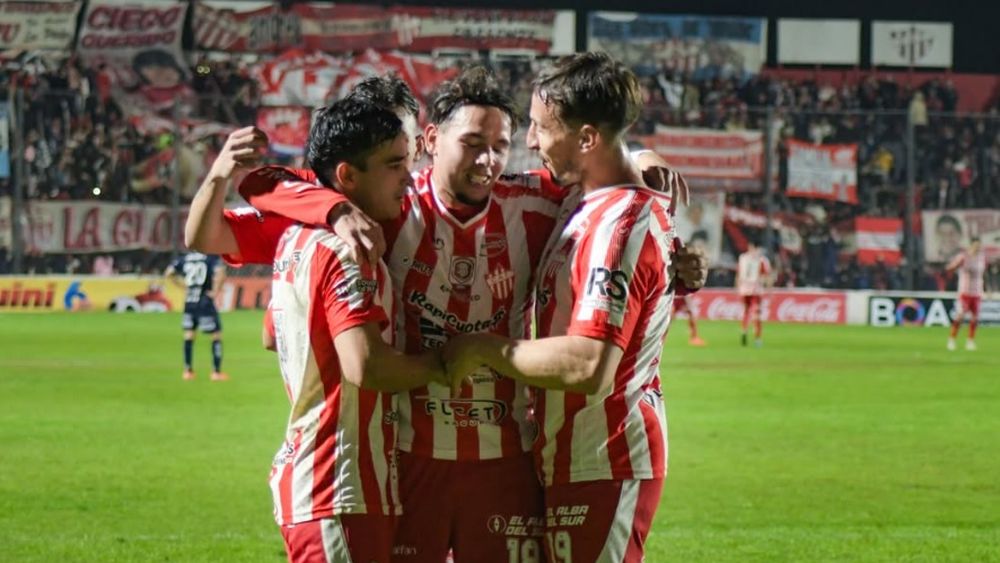 Talleres de Escalada quiere volver al triunfo ante Deportivo Merlo.