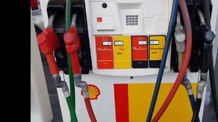 Shell subió un 9,5% las naftas en todo el país.