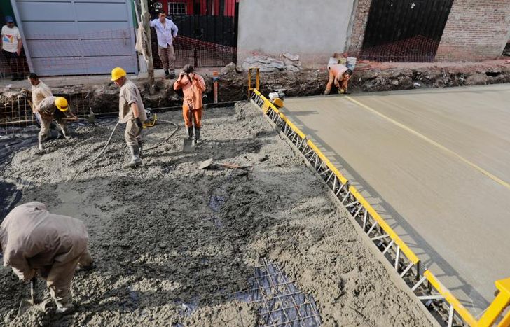 Este año van a llegar a un total de 500 cuadras pavimentadas.