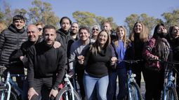 El Municipio entrega bicis a más estudiantes de Lomas