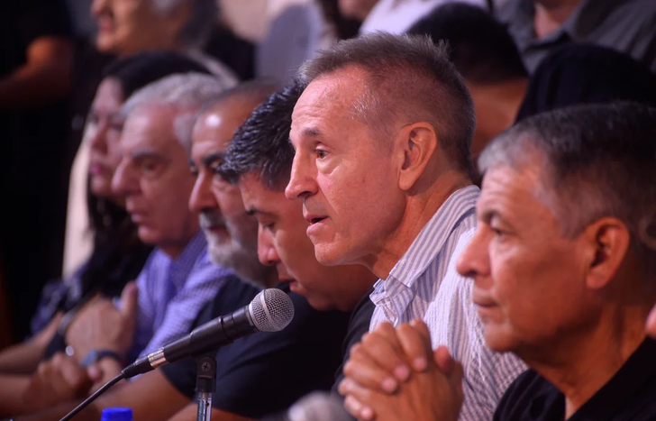 En conferencia de prensa, la CGT confirmó el paro de 24 horas contra la reforma laboral.