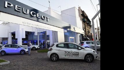 La flamante sucursal ofrece una amplia gama de modelos.