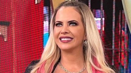 alejandra maglietti vende hasta su ropa interior en internet
