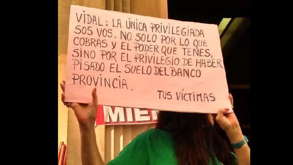 Sigue el paro bancario con la consigna Vidal miente