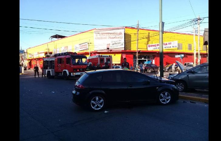 En Turdera, también tuvieron que asistir en un choque.