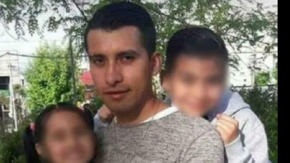 fue baleado en un presunto intento de asalto cuando estaba a punto de ingresar a su domicilio.