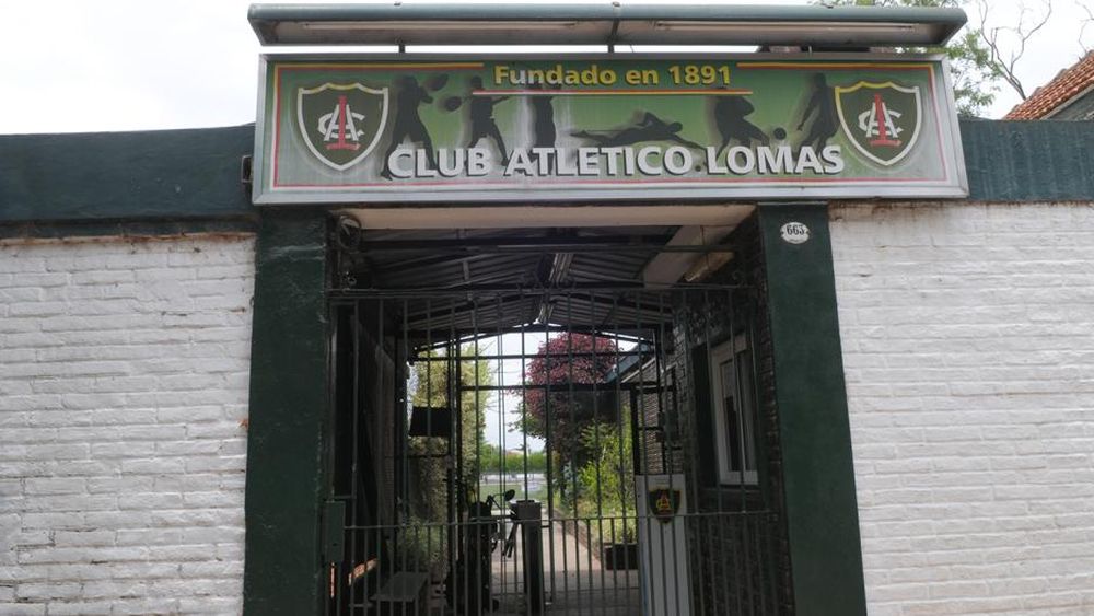 Emblemática institución en Arenales 633.