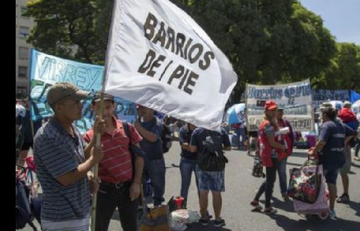 Los manifestantes reclaman el incremento de los montos destinados a la construcción de viviendas