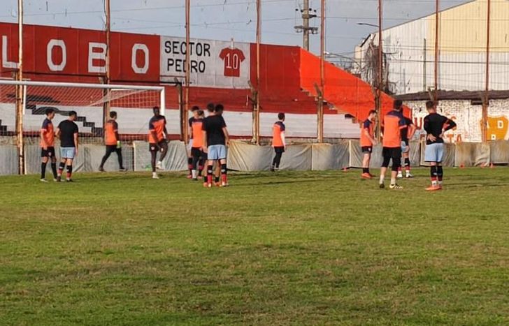 El amistoso se jugó en Berazategui.