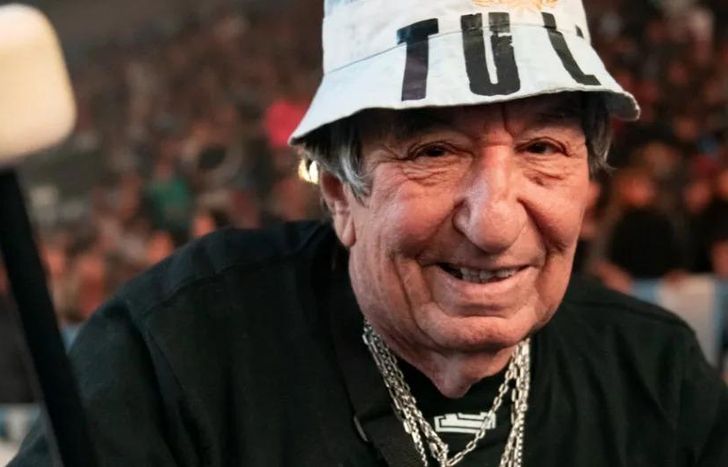 Murió Tula, el vecino de Lomas e hincha más famoso de la Selección Argentina.