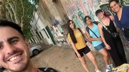 Unidos para iniciar cada recorrida por Lomas.