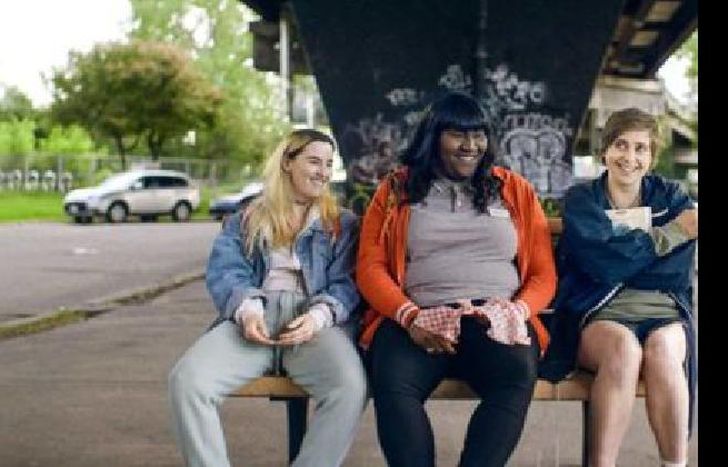 FABIOLA, CAROLANNE Y ADA.