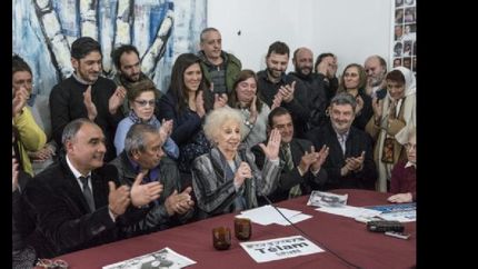 abuelas de plaza de mayo anuncio la restitucion del nieto 130