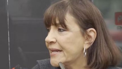 Elizabeth Vernaci no se cayó nada.
