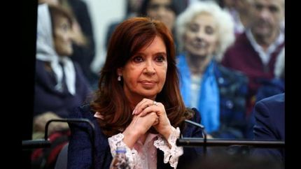 parece que a los presidentes ya no los eligen los pueblos, ahora se autoproclaman
