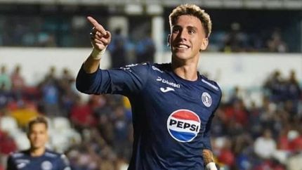 Rodrigo Auzmendi, el apuntado. Rodrigo Auzmendi, el apuntado.