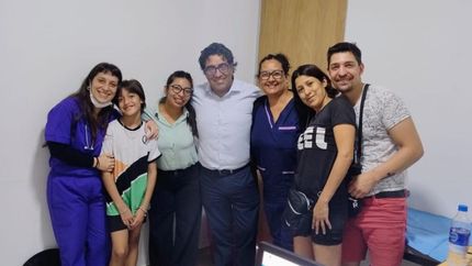 La familia visitó esta semana el Hospital para agradecer a los profesionales. La familia visitó esta semana el Hospital para agradecer a los profesionales.