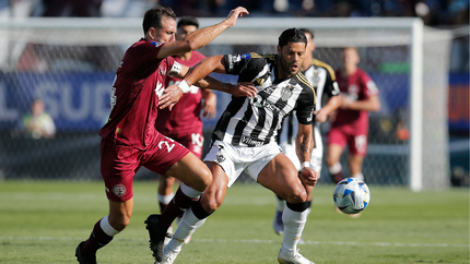 Carlos Izquierdoz anuló a Hulk en la final en aAsunción.