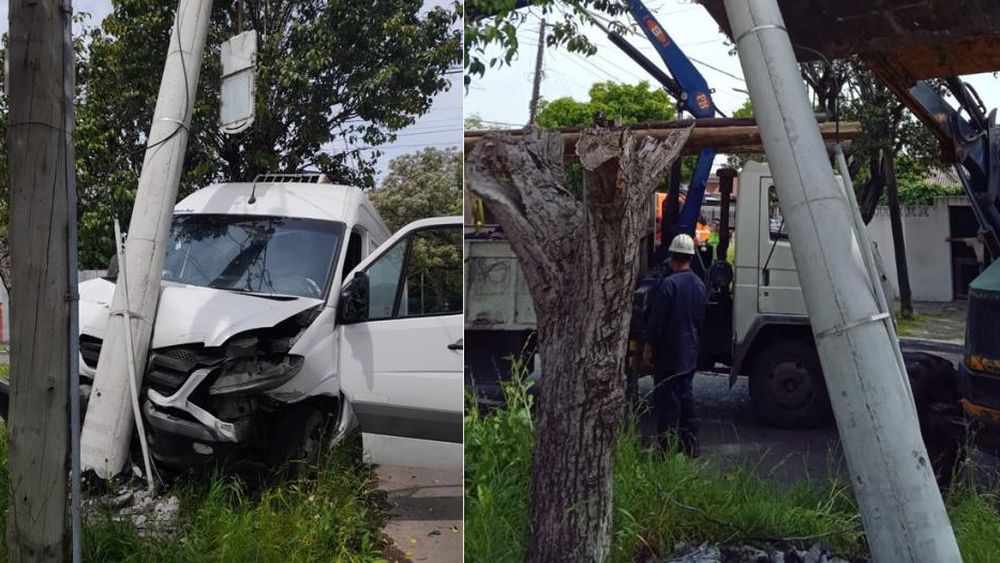El poste de luz se quebró por el impacto.