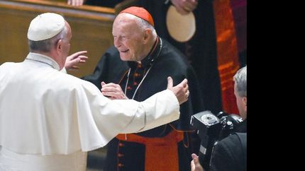 el papa acepto la renuncia de un cardenal acusado de abuso sexual