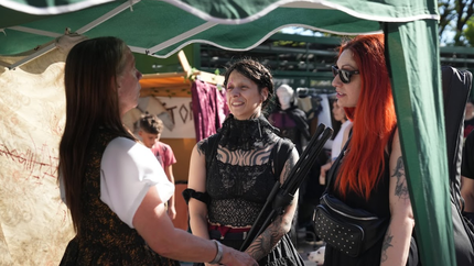 batallas medievales, articulos de culto y arte: asi fue la expo comics en banfield