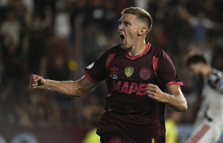 Rodrigo Castillo marcó el gol de la victoria de Lanús sobre Flamengo.