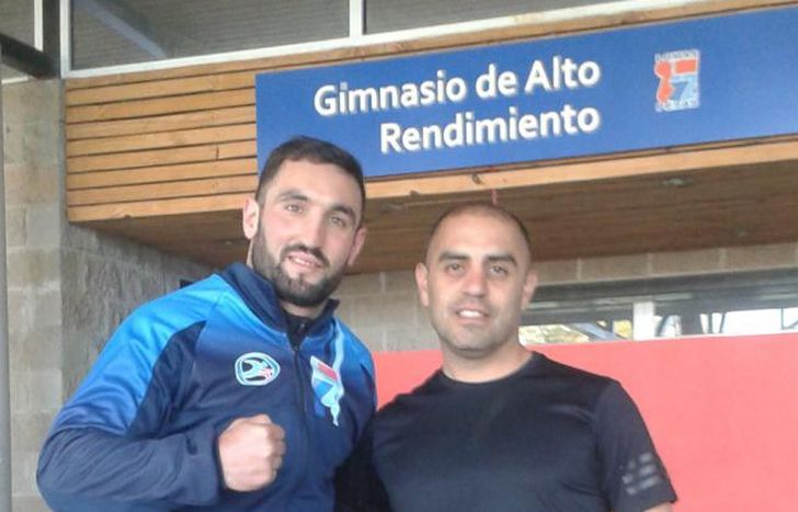Karalitzky enfrenta una gran chance ante Yamil Peralta.