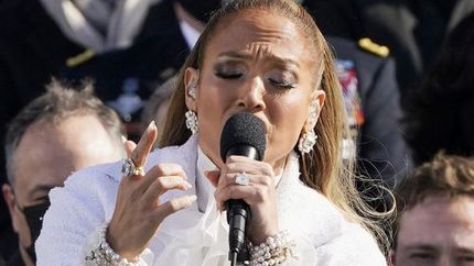 JLo se suma al evento.