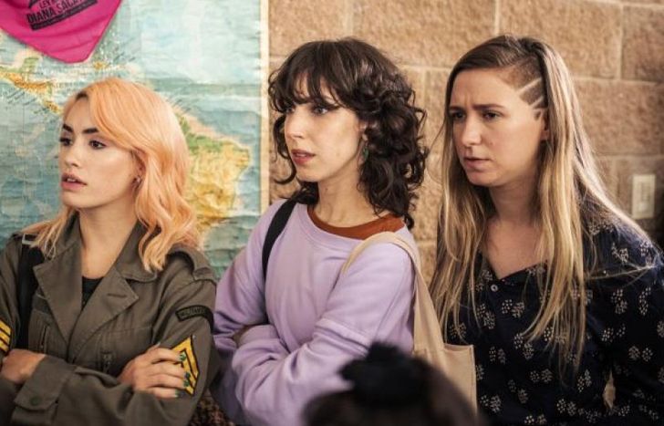 Lali encabeza el elenco de la serie.