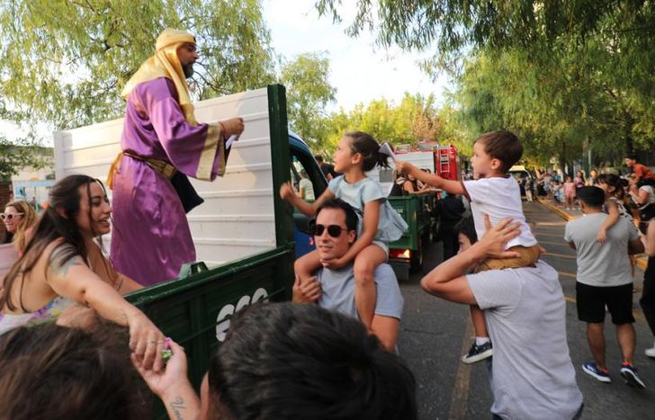 Una gran caravana recorrerá múltiples calles de la ciudad.