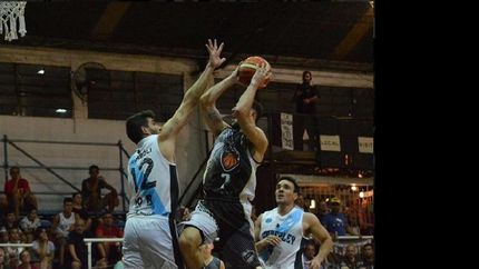 temperley recibe a platense en el palo metz