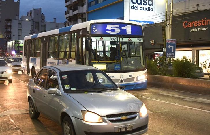 La UTA y la CGT expresaron su total rechazo a la quita de subsidios en el transporte.
