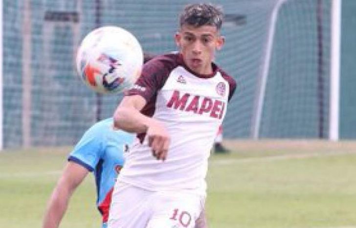 Sanabria, otro juvenil con contrato como profesional.