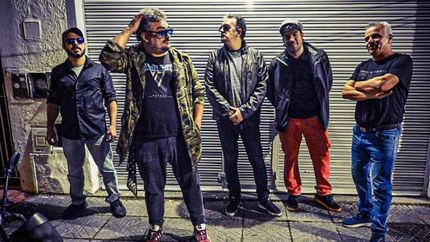 Retrosónicos homenajea al rock argentino.