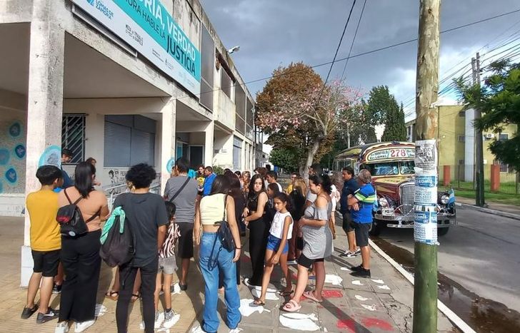 La visita se hará mañana a las 15.