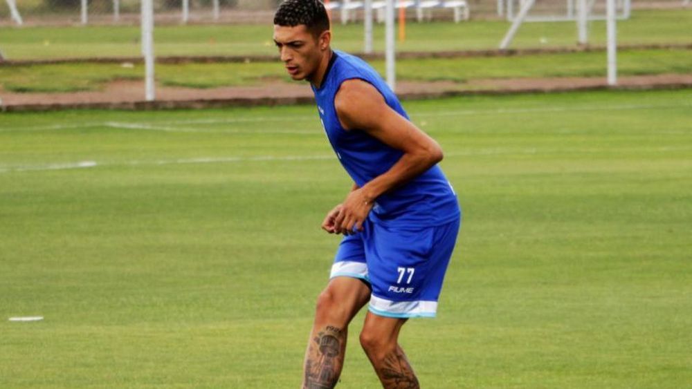 El extremo se suma al Milrayitas.