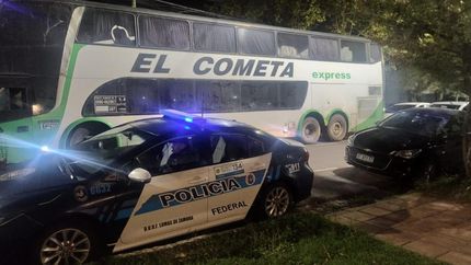Las autoridades interceptaron el ómnibus que venía del norte del país.