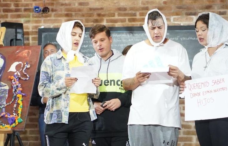 Presentaron varios números artísticos.