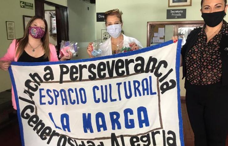 Durante la visita al Hospital Esteves.