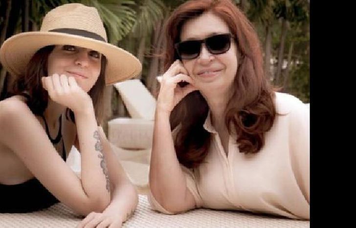 regresa tras someterse a un intenso tratamiento.