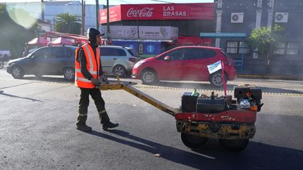 Siguen las obras para mejorar el tránsito en Lomas.