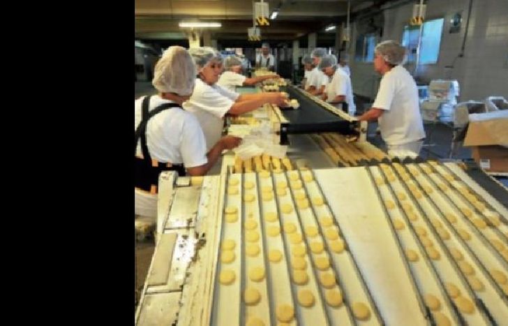 aseguran que la baja en las ventas y la crisis económica los afectó.