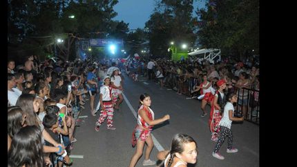 con mas de 30 murgas y comparsas lomas celebra hoy el carnaval con mas de 30 murgas y comparsas lomas celebra hoy el carnaval