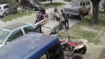 El ataque quedó filmado.