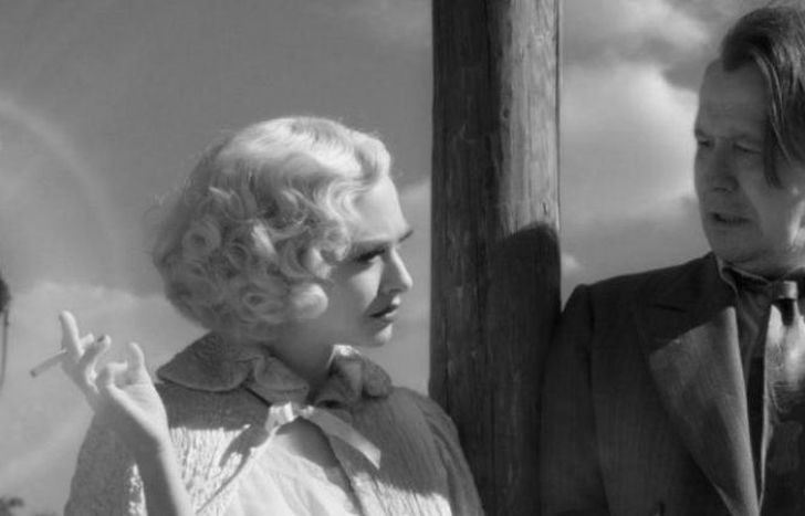 Mank, con 10 nominaciones.